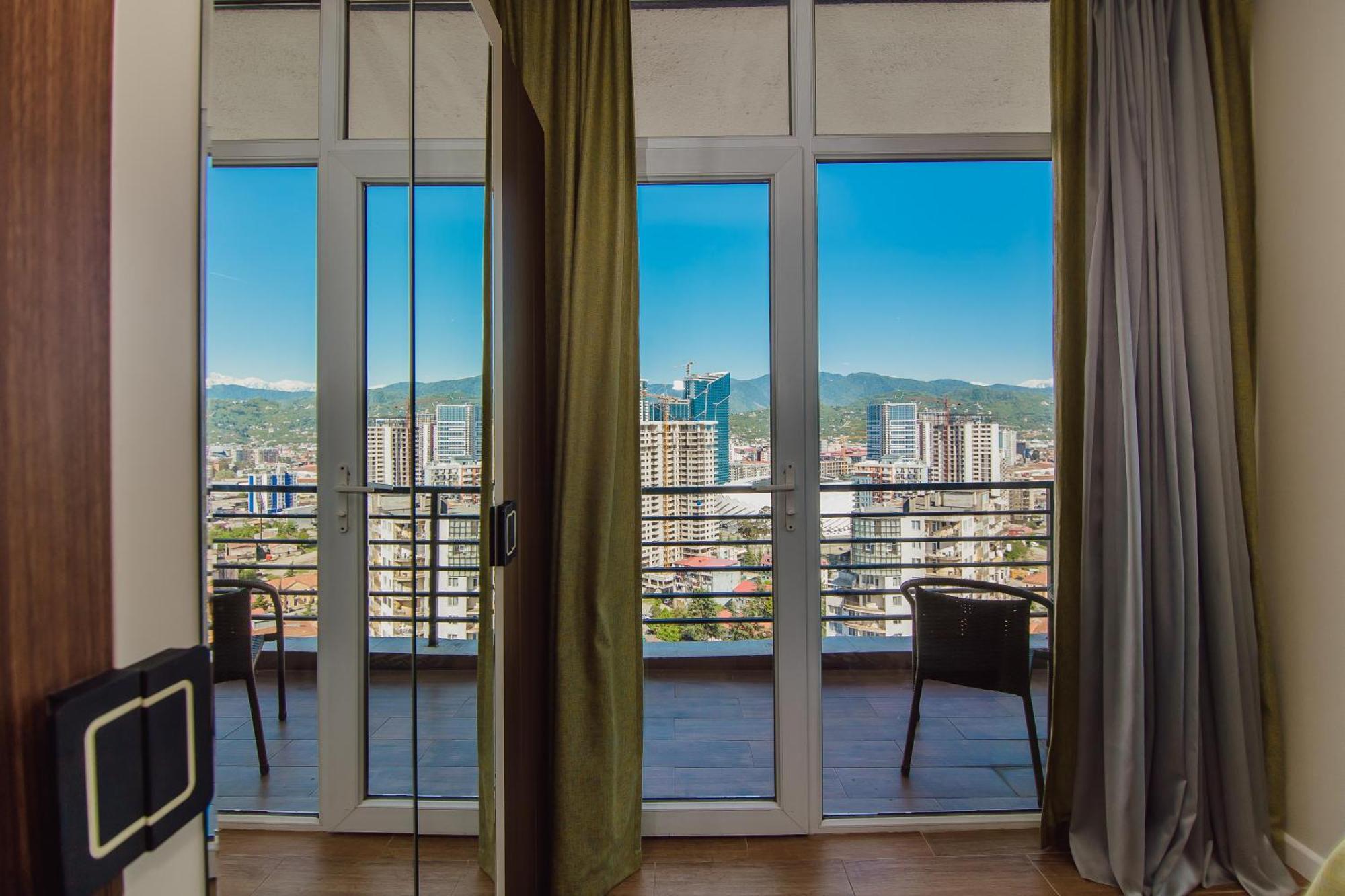 Happy Apartments باتومي المظهر الخارجي الصورة